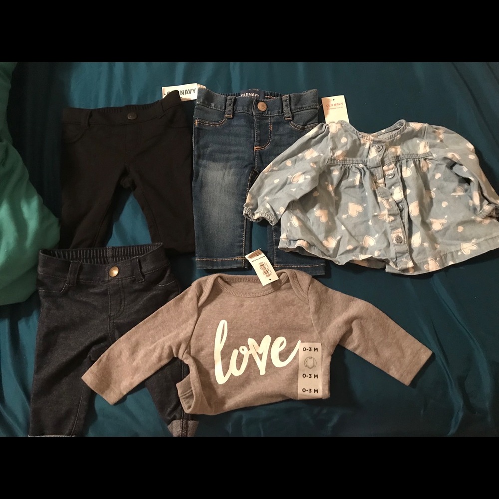Infant old navy bundle(girls)